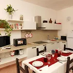 Villaggio Polifemo 38 Localita P7167 * Cala Sapone